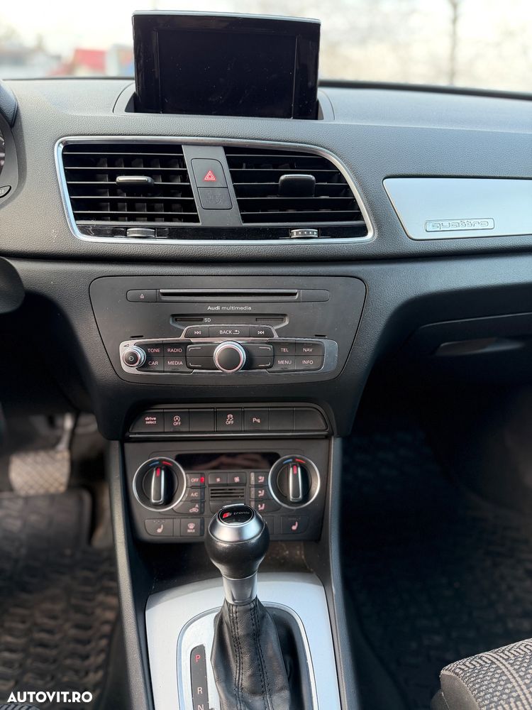 Audi Q3 2.0 35 TDI S tronic - 8