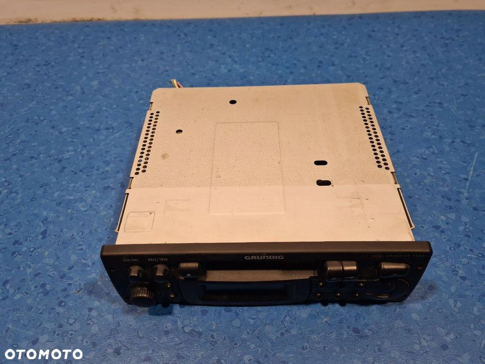 SUZUKI JIMNY III RADIO GRUNDIG 300 CHALLENGE - 2