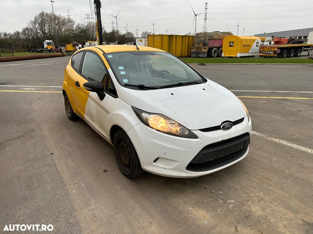 Ford Fiesta - 6