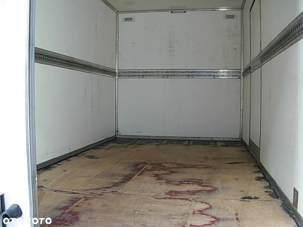 Mercedes-Benz SPRINTER - 10