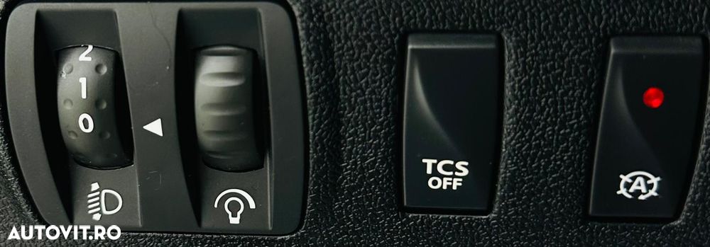 Renault Megane dCi 110 FAP LIMITED - 12