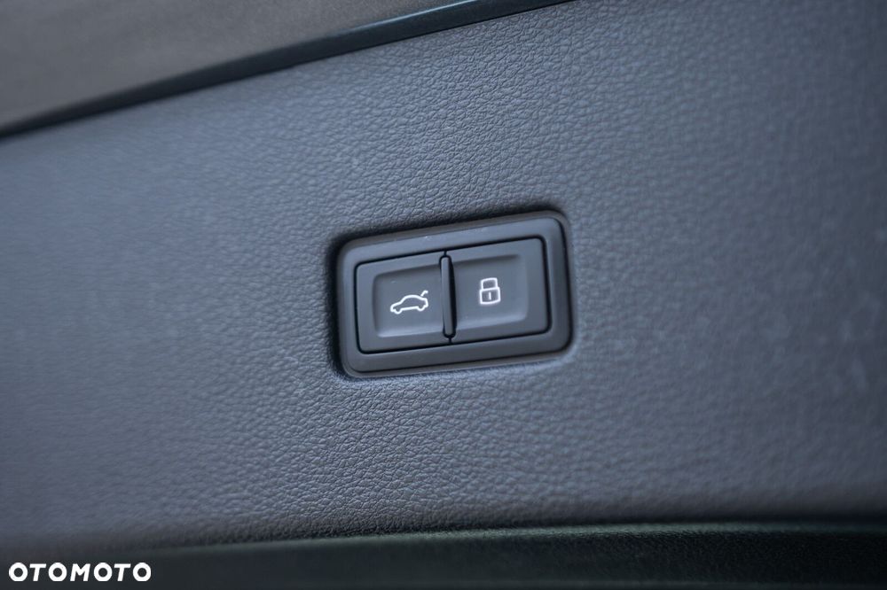 Audi Q8 - 14
