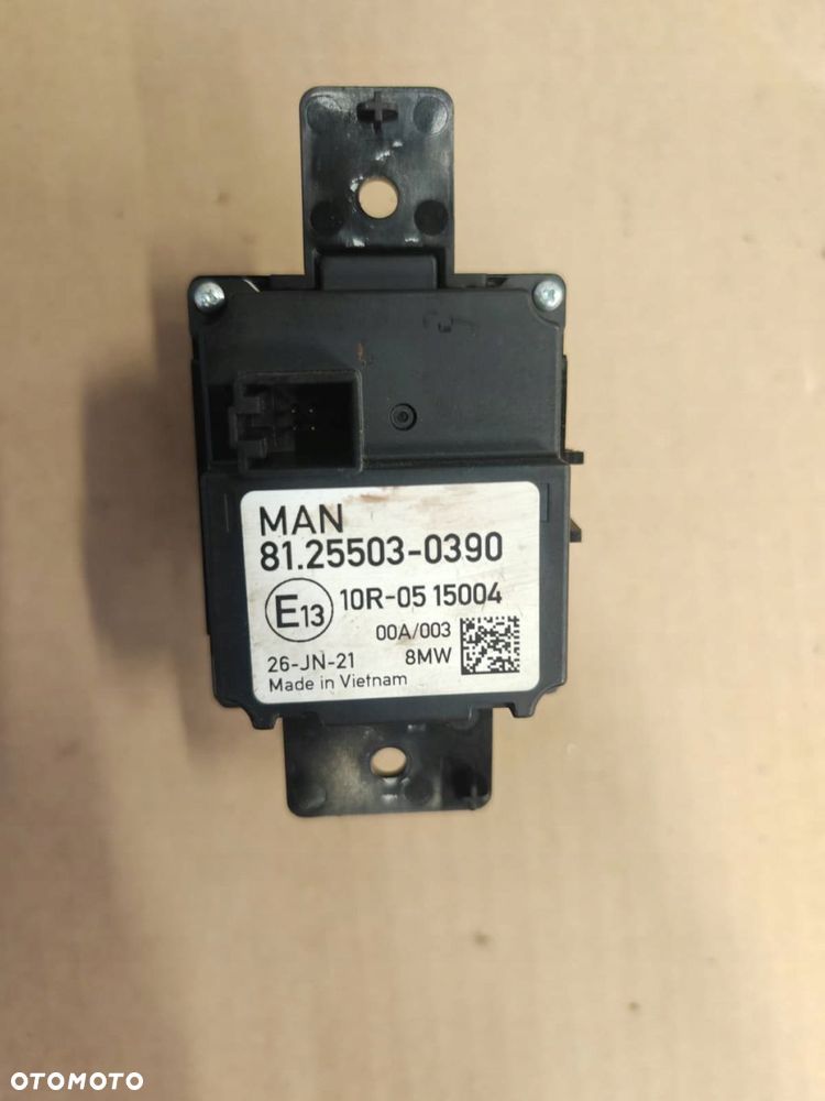 DŹWIGNIA WŁĄCZNIK/WYŁĄCZNIK hamulca ręcznego Man tg3 tgs tgx 81.25503-0390 - 2