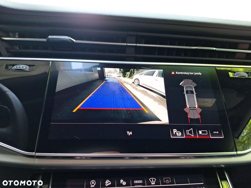 Audi Q7 55 TFSI mHEV Quattro S Line Tiptr - 31