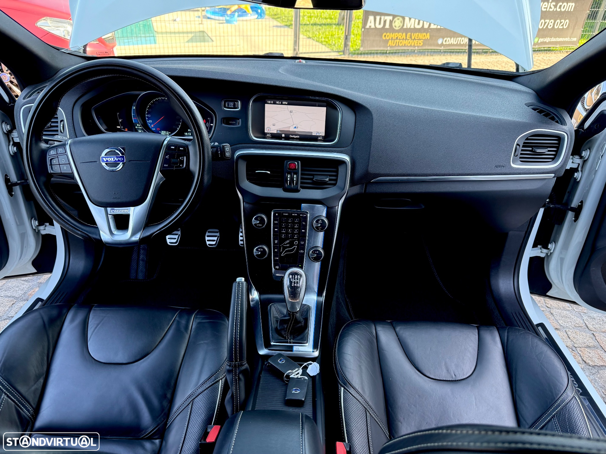 Volvo V40 1.6 D2 R-Design - 7