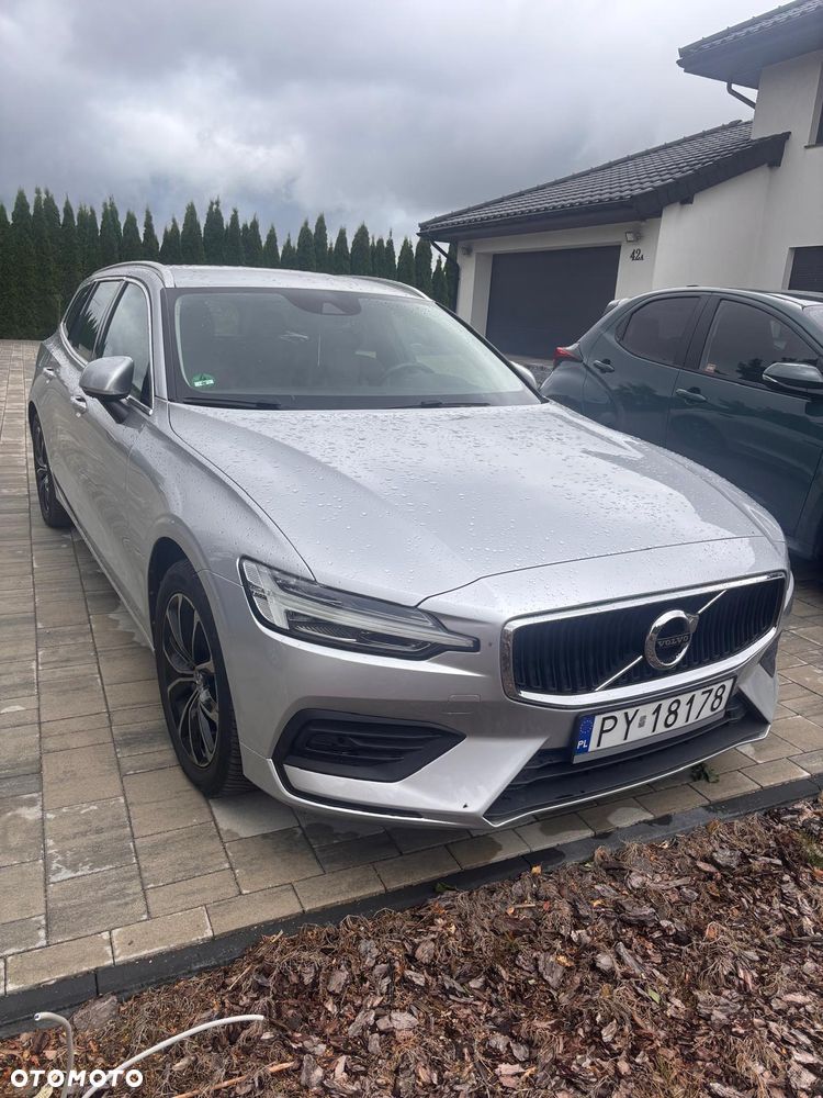 Volvo V60 D3 Momentum Pro - 2