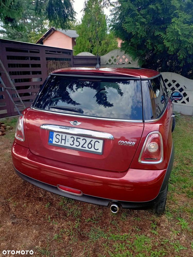 MINI Cooper Standard - 2