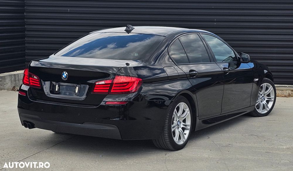 BMW Seria 5 520d Sport-Aut. - 4