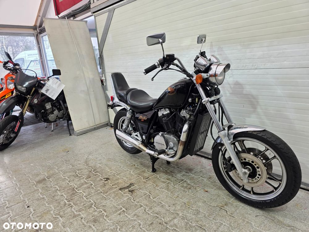 Honda Shadow - 12