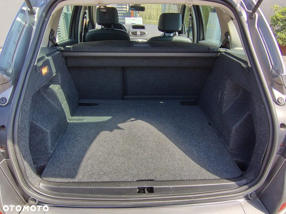 Renault Clio - 13