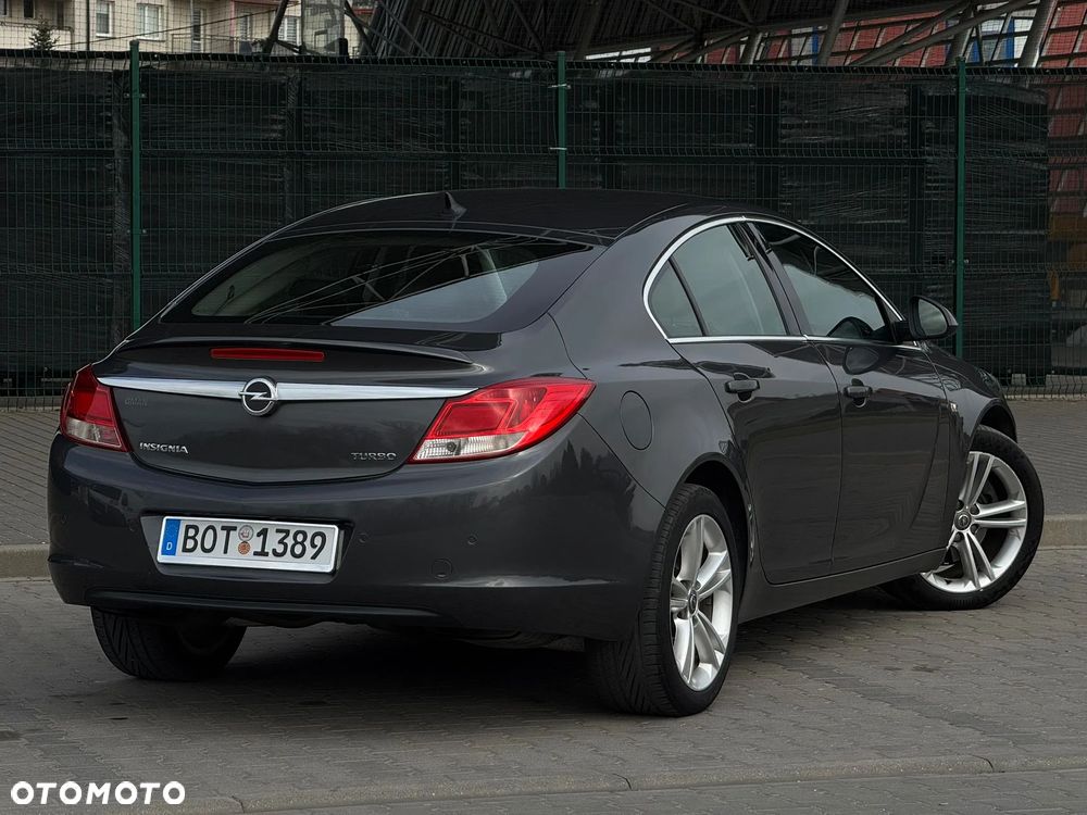 Opel Insignia 1.6 Turbo Sport - 15