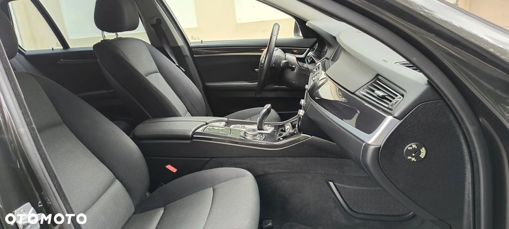 BMW Seria 5 - 31
