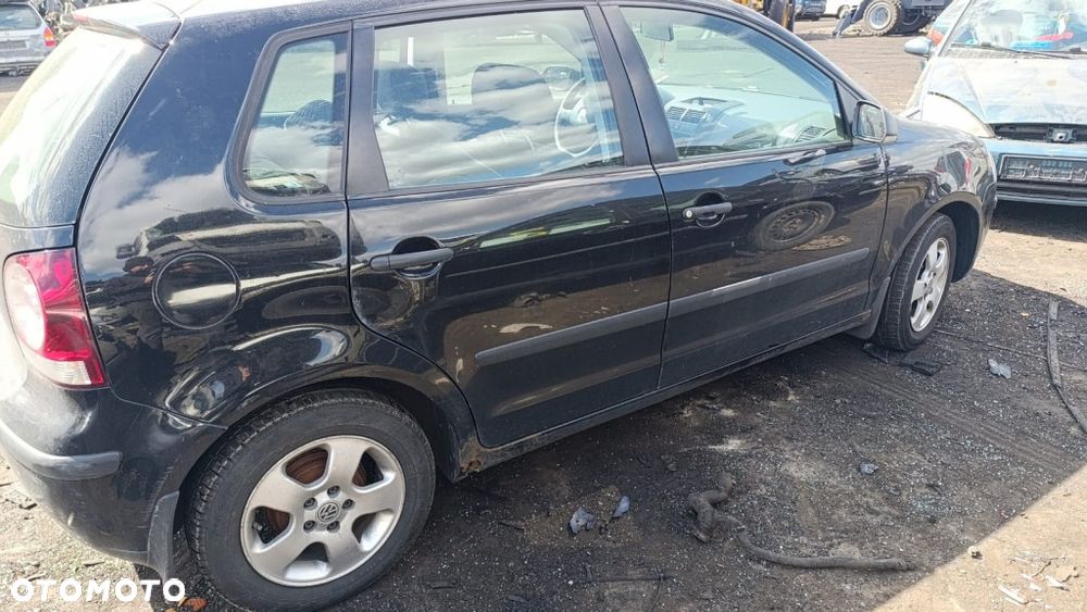 36063 VW Polo IV 9N lift model od 05-09 silnik 1.2 6v BMD 54 km skrzynia JHN lakier L041 - 4