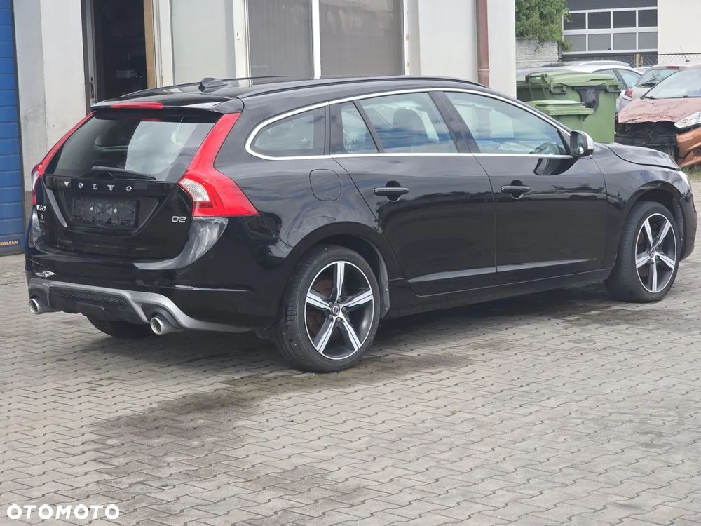 Volvo V60 D2 Drive-E R-Design Momentum - 7
