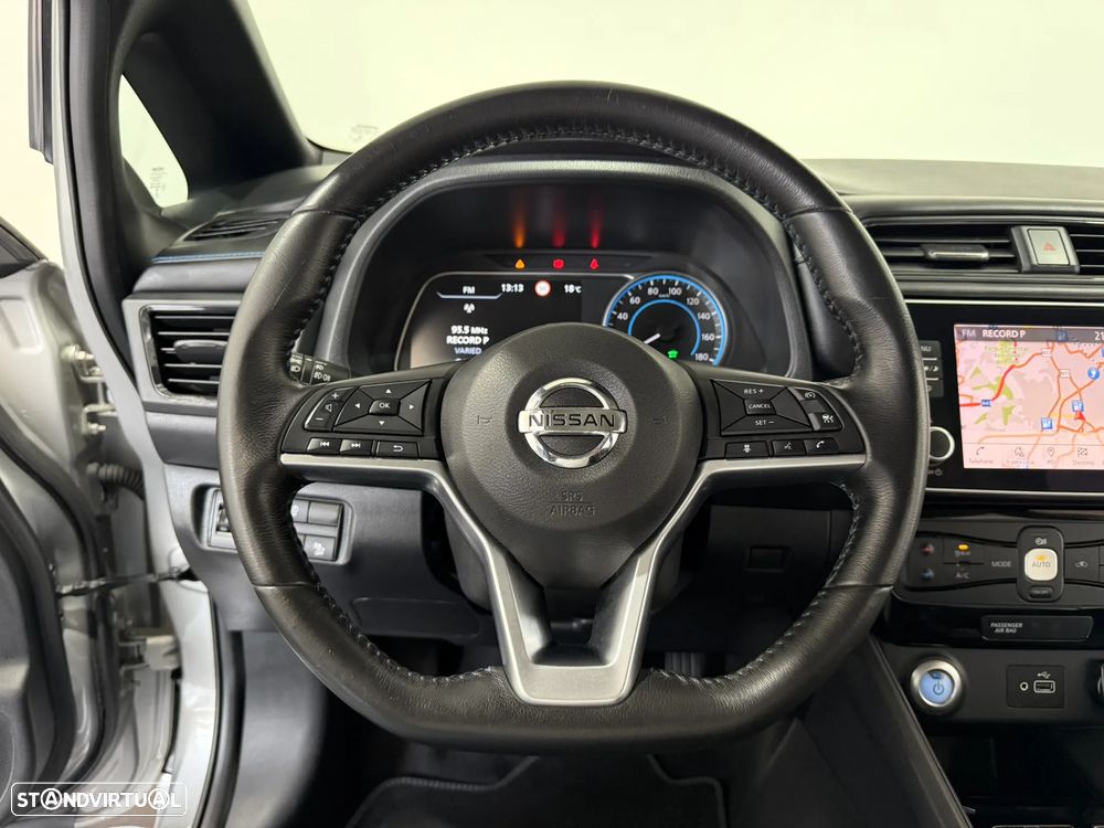 Nissan Leaf Acenta Access - 25