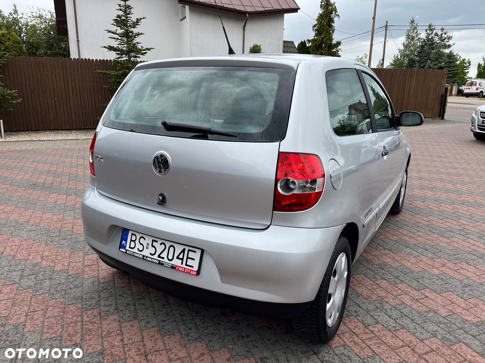 Volkswagen Fox - 3