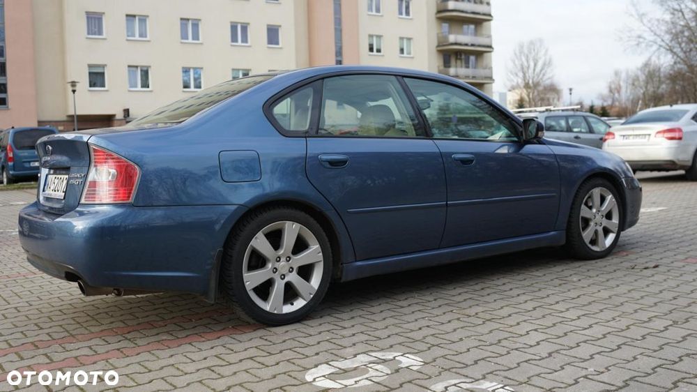 Subaru Legacy - 2
