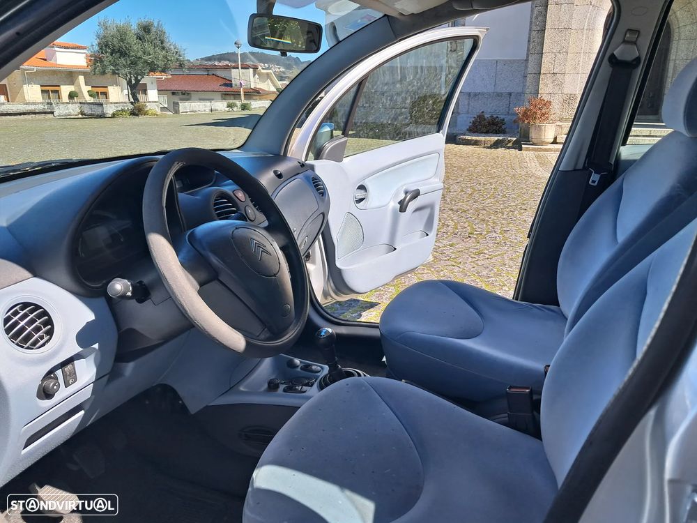 Citroën C3 1.4 HDi Exclusive - 4