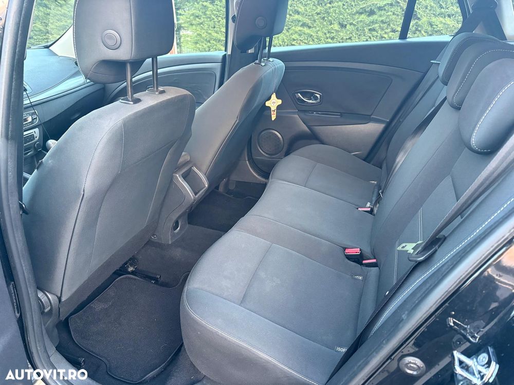 Renault Megane 1.5 dCi Dynamique - 7