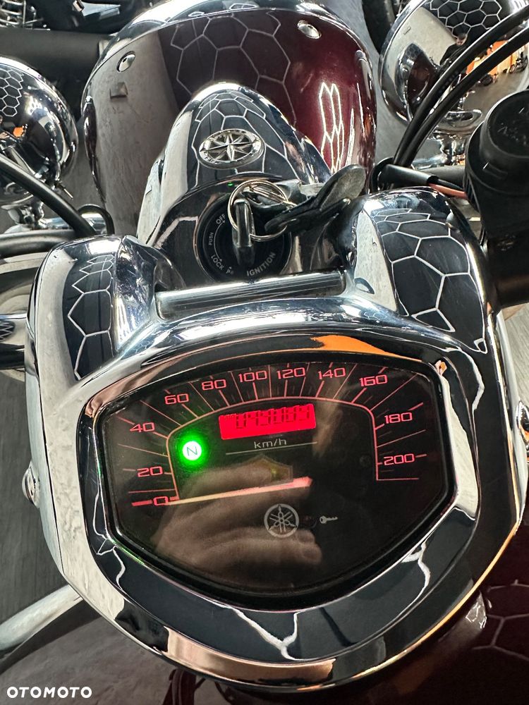 Yamaha XVS - 26
