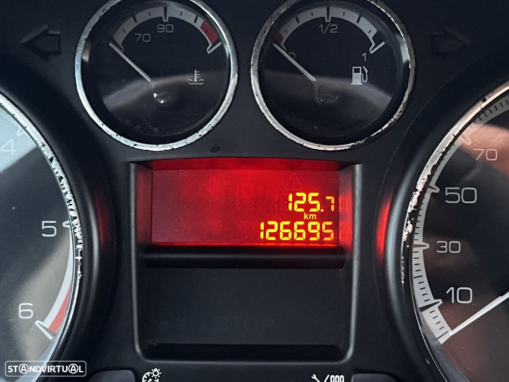 Peugeot 308 SW 1.6 HDi Premium - 27