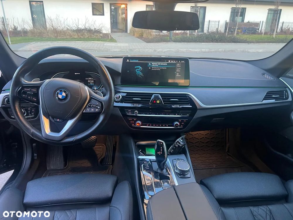 BMW Seria 5 - 11