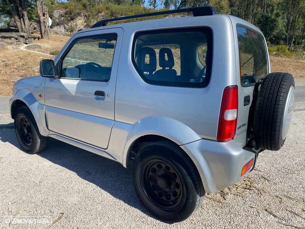 Suzuki Jimny 1.3 16V - 17