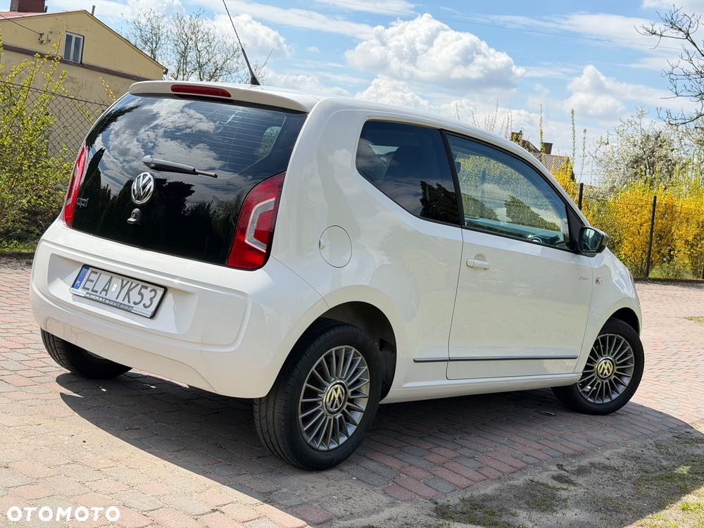 Volkswagen up! cheer - 4