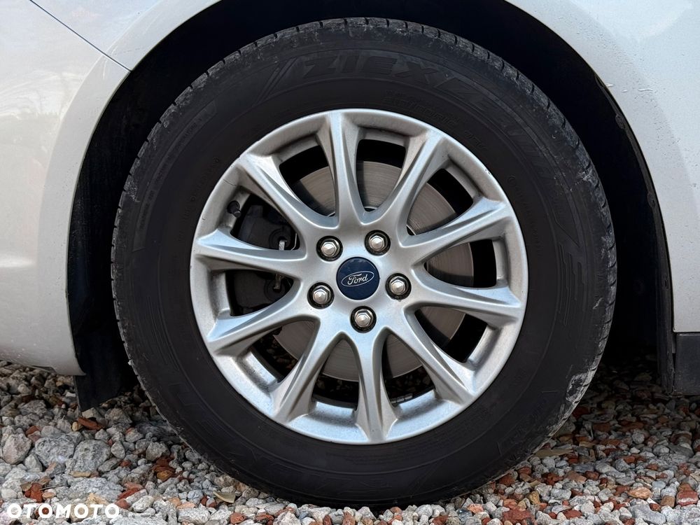 Ford Mondeo - 9