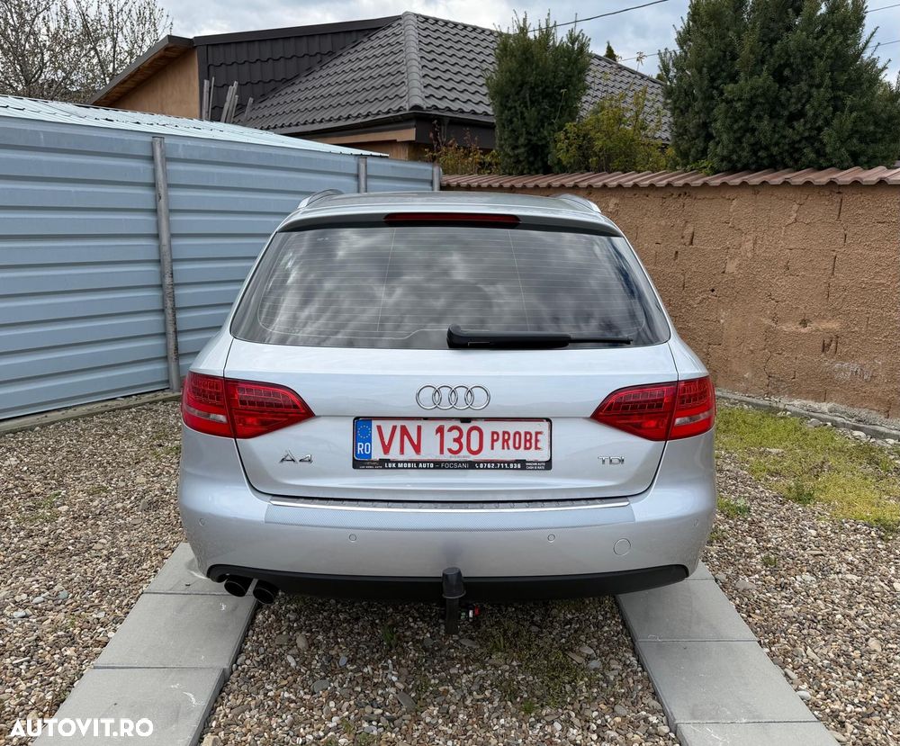 Audi A4 2.0 TDI DPF Ambition - 12