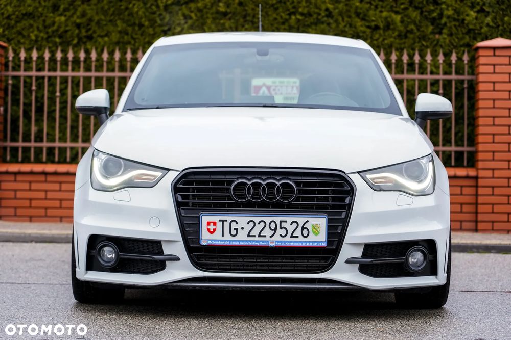 Audi A1 Sportback 1.4 TFSI S tronic S line Sportpaket - 9
