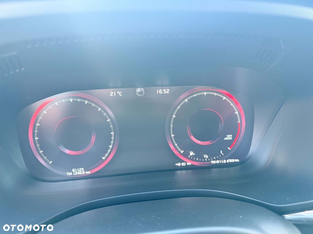 Volvo XC 60 - 18
