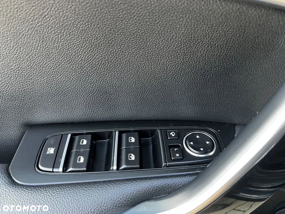 Kia Ceed SW 1.6 CRDi DCT Platinum Edition - 23