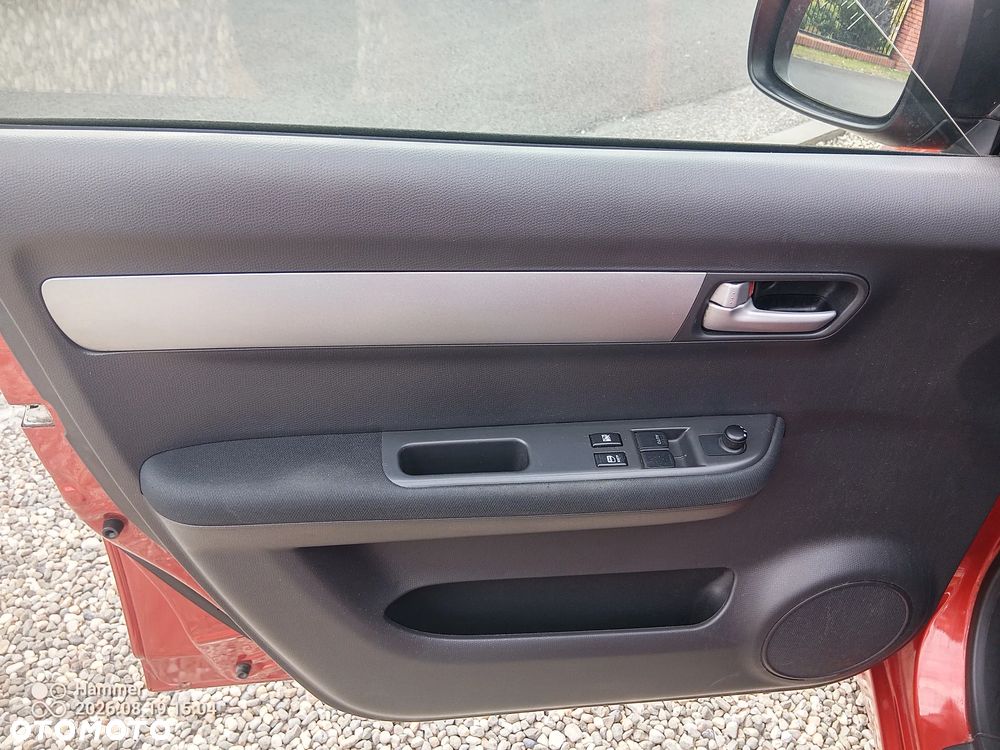 Suzuki Swift 1.3 GS / Premium - 13