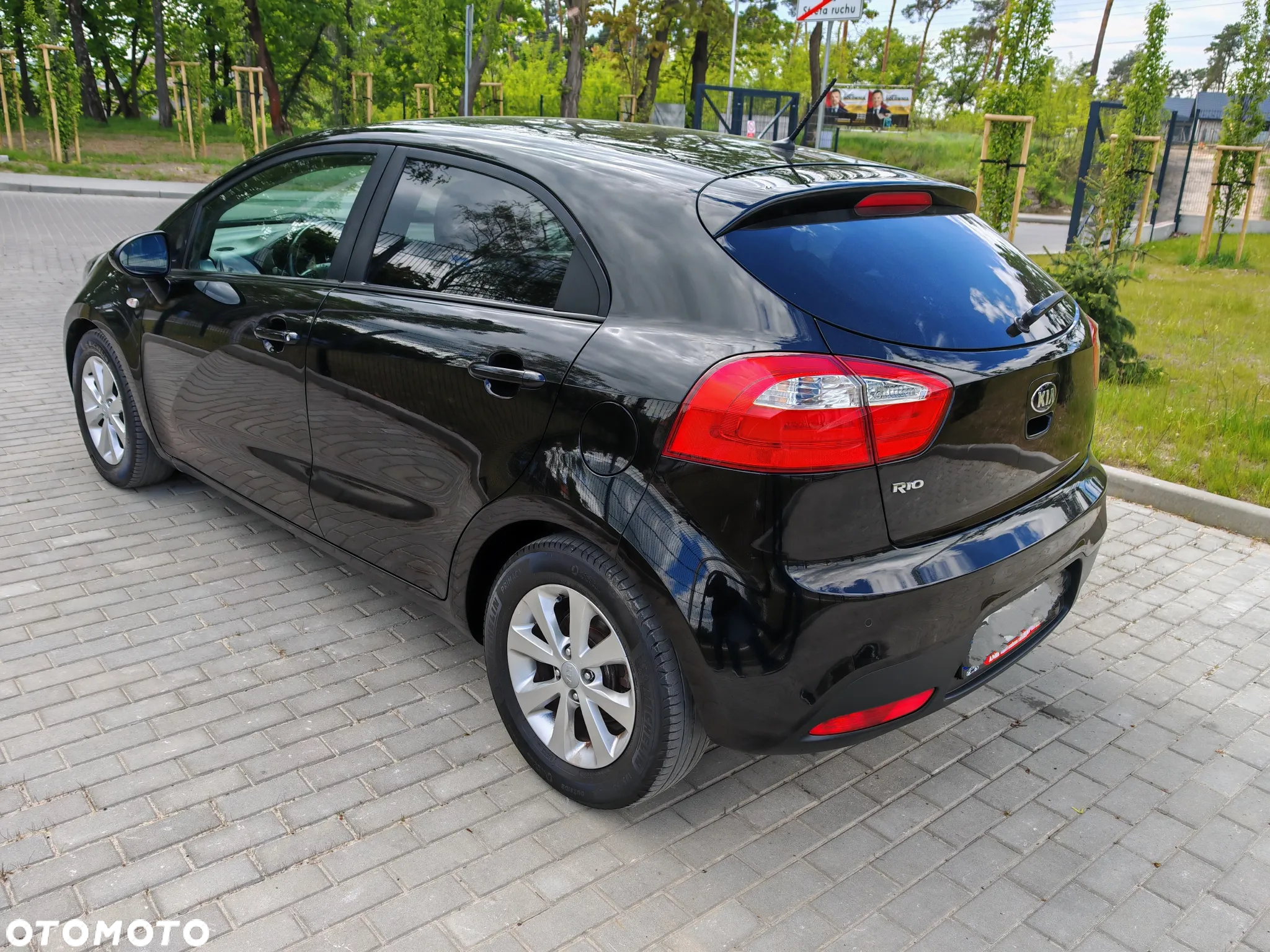 Kia Rio 1.2 Edition 7 - 3