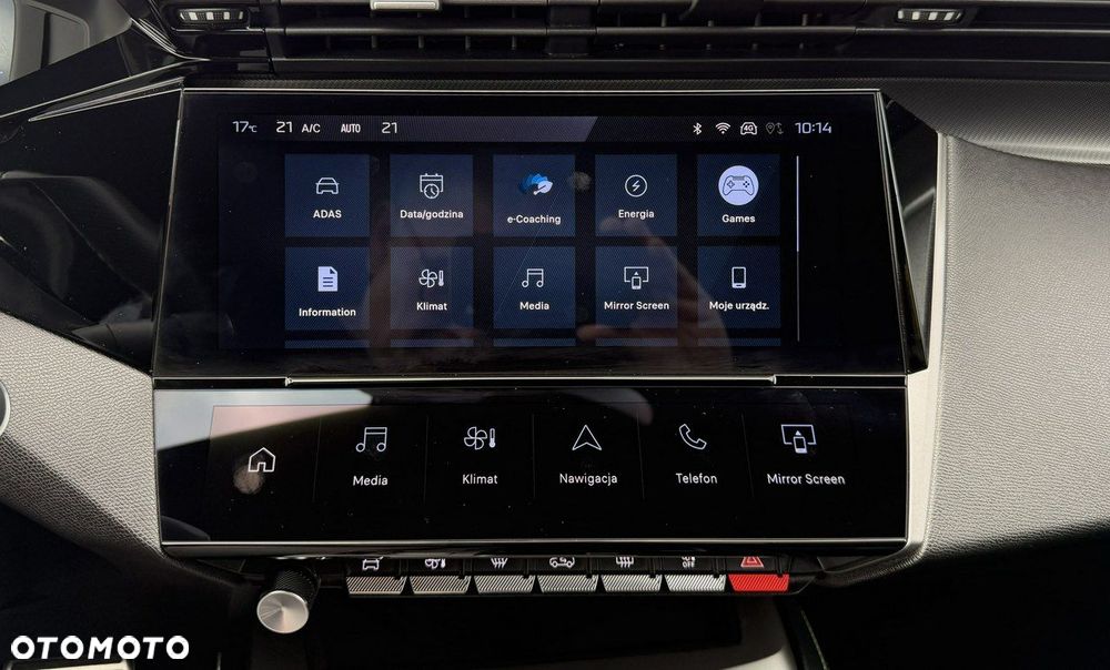 Peugeot 408 1.6 Plug-in Hybrid 240 GT E-DCS7 - 32