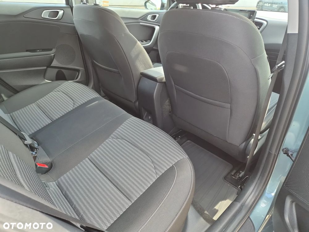 Kia Ceed 1.5 T-GDI M DCT - 22