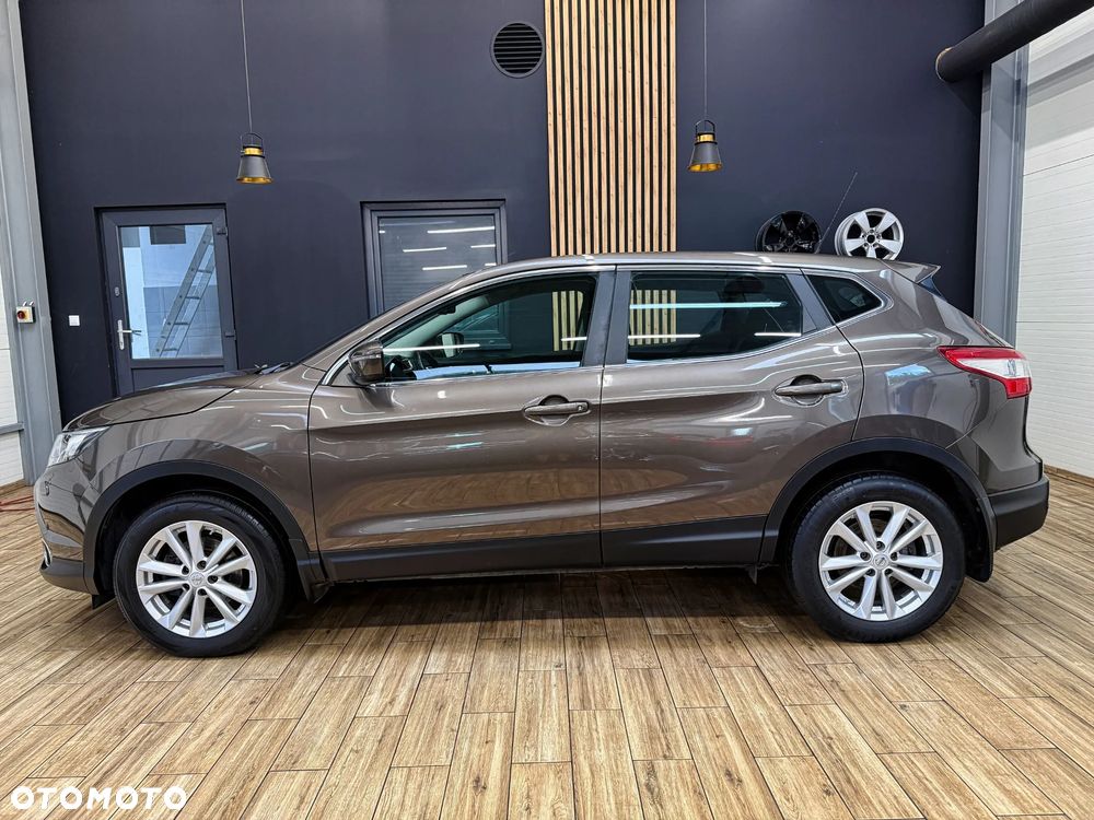 Nissan Qashqai 1.2 DIG-T N-Connecta EU6 - 11