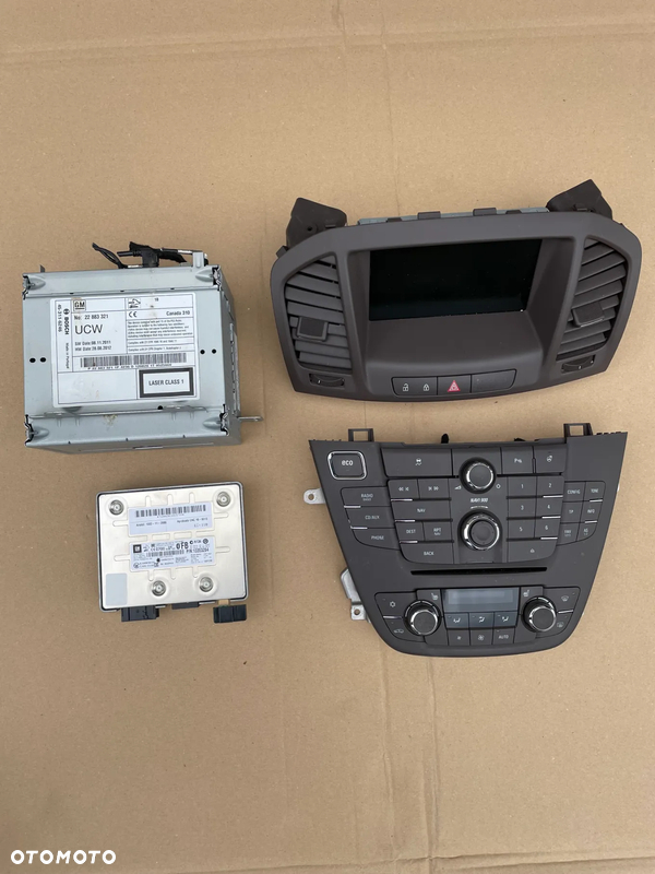 OPEL INSIGNIA A navi wyświetlacz moduł gps panel