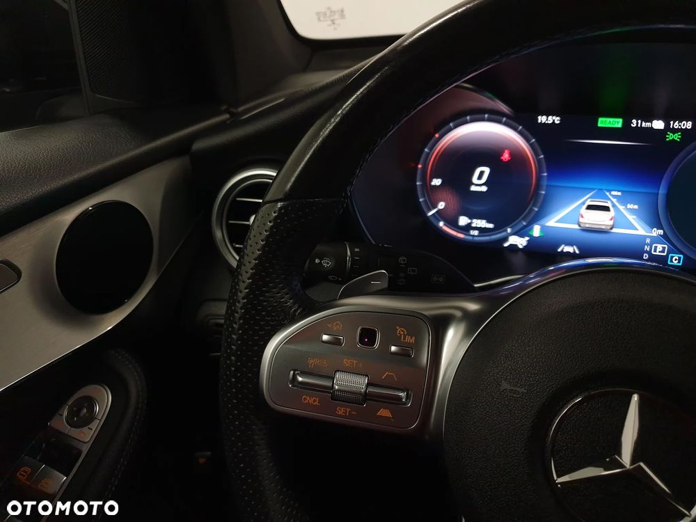 Mercedes-Benz GLC 300 de 4Matic 9G-TRONIC AMG Line Plus - 10