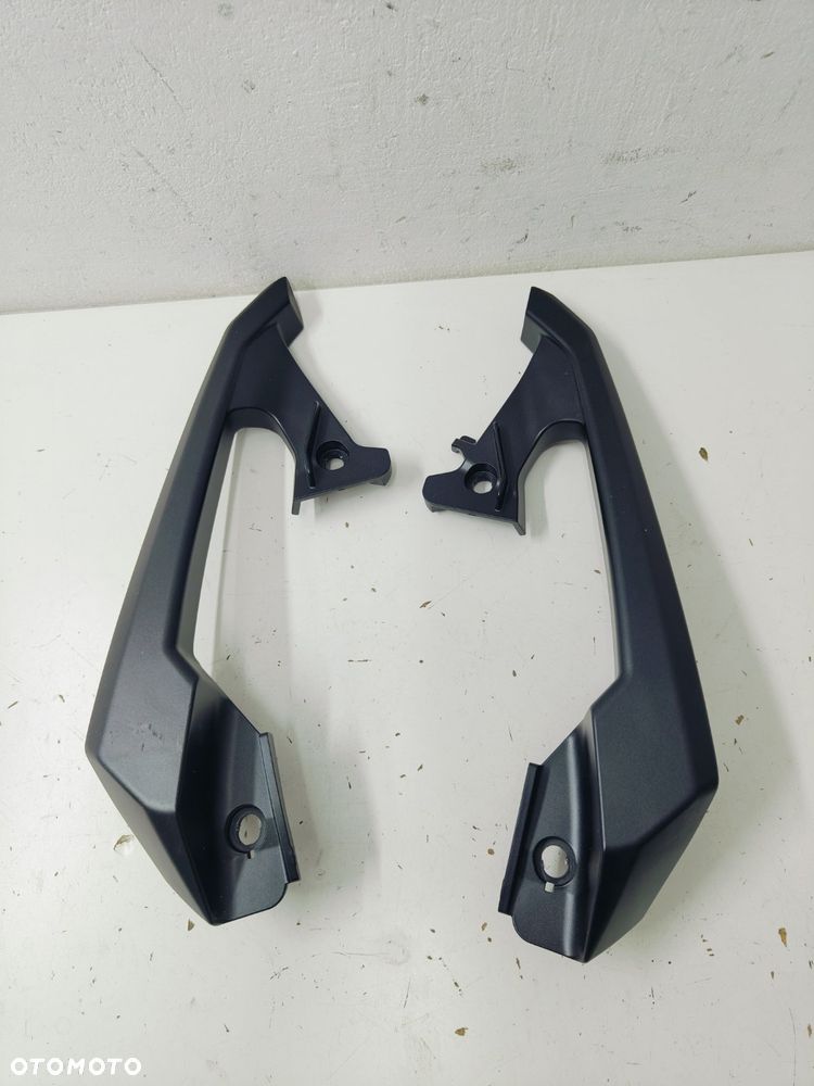 Uchwyt Rączki Pasażera Komplet Honda X ADV 750 - 1