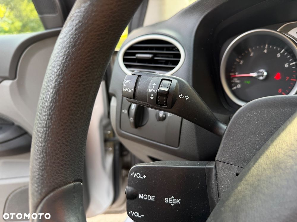 Ford Focus - 12