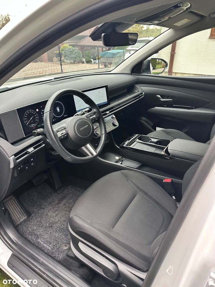 Hyundai Tucson - 16