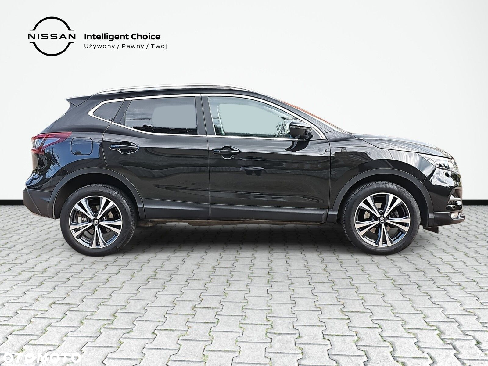 Nissan Qashqai 1.3 DIG-T N-Connecta DCT - 4