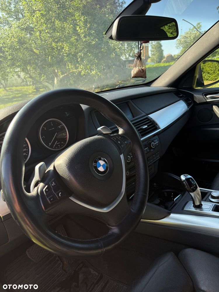 BMW X6 - 10