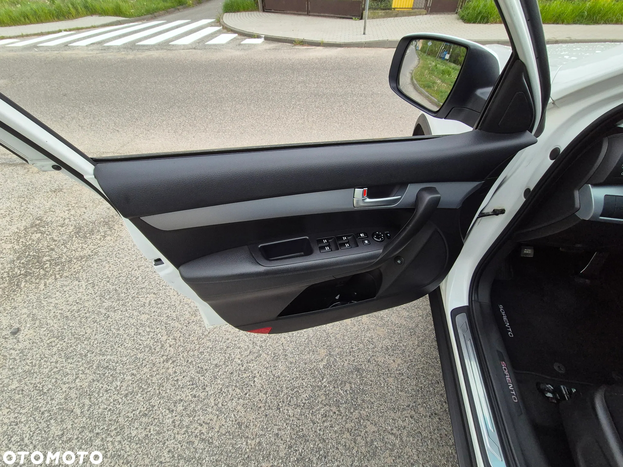 Kia Sorento - 33