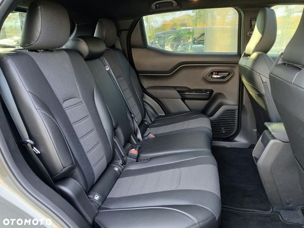 Toyota Urban Cruiser 61kWh 4x4 Executive - 30