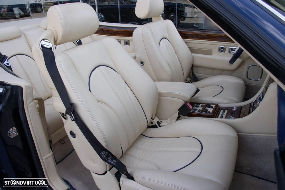 Rolls Royce Corniche Standard - 47