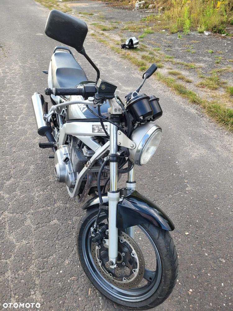 Suzuki GS - 11