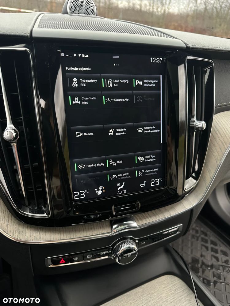 Volvo XC 60 B5 D AWD Geartronic Inscription - 12